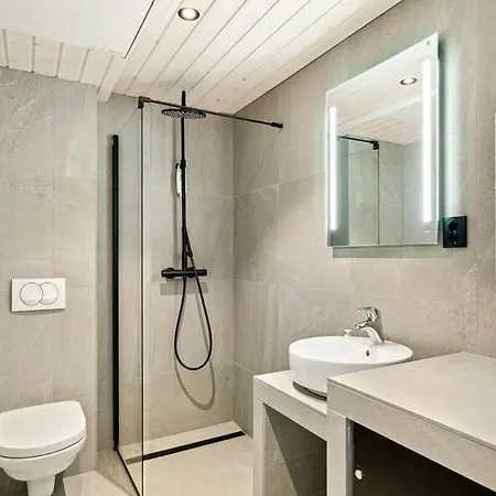 Appartamento Modern With Mountains And Sea Views In