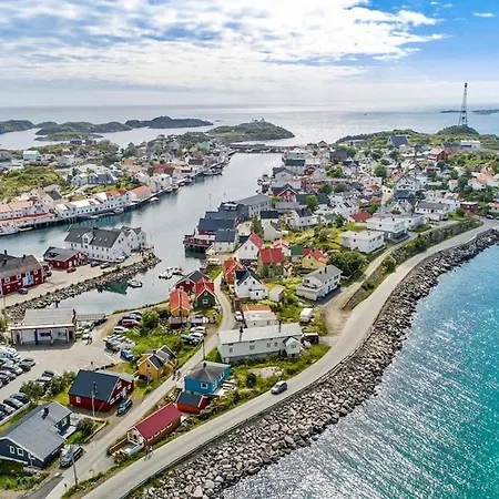 Modern With Mountains And Sea Views In * Henningsvaer