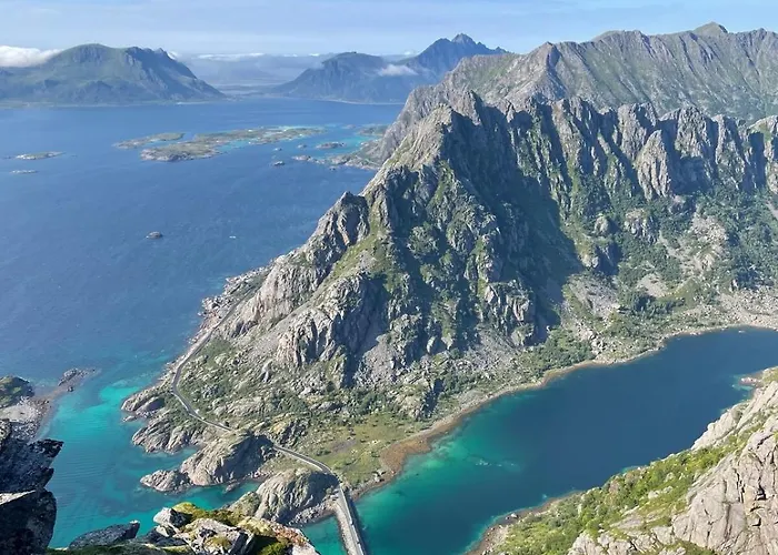 Appartamento Modern With Mountains And Sea Views In *